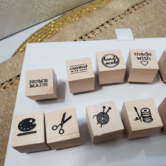 Lia Griffith 12 mini woodblock stamps & sorbet ink - Picture 5 of 6